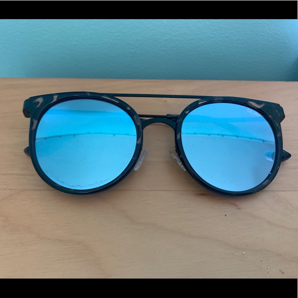 Quay sunnies